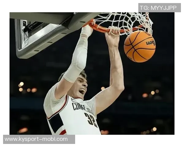 戈贝尔对萨尔的建议：提升身体素质以应对高强度比赛挑战